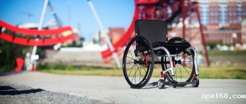 TiLite  AeroZ Manual Wheelchair